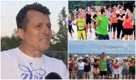 A descoperit zumba la 31 de ani şi şi-a schimbat viaţa. Andrei are azi sute de mii de fani şi dansează oriunde