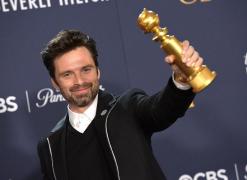 Povestea lui Sebastian Stan, actorul român premiat cu Globul de Aur 2025. A spus „România, te iubesc” pe scenă