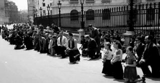 28 iunie 1940, ziua în care românii au îngenuncheat în stradă. „Am pierdut fără să tragem un glonț”