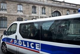 Poliția britanică în acțiune, în satele din România. Ce le-au spus românii