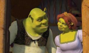 Nunta ca-n filme, la propriu: S-au casatorit imbracati precum Shrek si Fiona