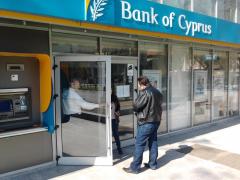 Agentiile din Romania ale Bank of Cyprus raman inchise inca doua zile