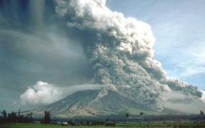 Eruptie vulcanica in Filipine: Cinci oameni au murit