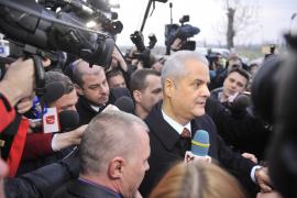 Adrian Nastase a dat in judecata Inspectoratul de Stat in Constructii