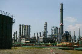 Basescu cere reexaminarea acordului cu Rompetrol