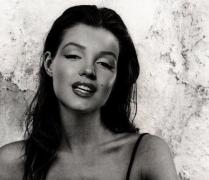 Cât de apetisantă era Marilyn Monroe BRUNETĂ! Povestea ei plină de MISTER și intrigi