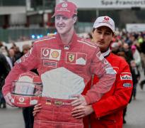 Doctorii spun că muşchii lui Michael Schumacher se pot atrofia. Mesajul emoţionant pentru soţia sa!