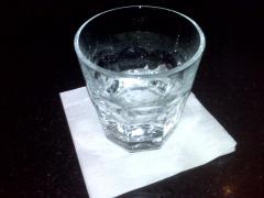 Culmea beției! Să suni la 112 și să ceri VOTCĂ