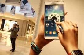 Galaxy S5 și super-tehnologia de SCANARE a irisului