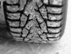 Goana după anvelope