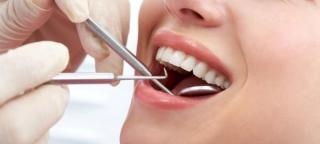 Eşti în PERICOL fără să ai habar! Bolile FATALE provocate de plombele dentare