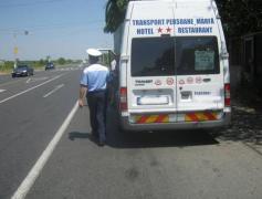 Transporturile de persoane, verificate de poliţişti pentru a preveni turismul electoral