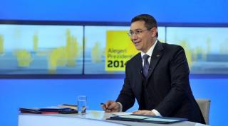 Imagini din culisele duelului între candidaţi! Ce nu s-a văzut la TV