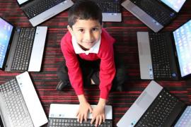 E cel mai DEȘTEPT COPIL DIN ISTORIA OMENIRII?  Un MICUȚ a trecut EXAMENUL celor de la Microsoft!