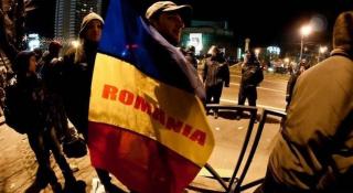 PROTESTE ÎN TOATĂ ŢARA cu două zile înainte de alegerile prezidenţiale