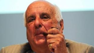 Conduce OMENIREA DIN UMBRĂ! Masonul care uimeşte România cu declaraţia sa