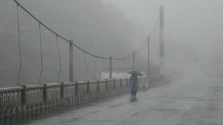 După 30 de zile, a ieşit soarele în Bucureşti! Dar care este cel mai ploios loc de pe Pământ