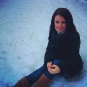 Andreea Joița: „Îmi place să dăruiesc și să aduc bucurii celor din jur”