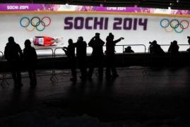 Ghinion pentru români la Jocurile Olimpice. Echipajul la dublu sanie a fost RETRAS