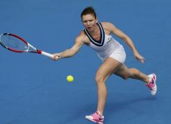 Dubai: Simona Halep a abandonat în primul tur al turneului. A acuzat probleme cu glezna