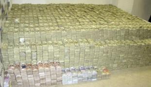 Nu i-a venit să creadă: "M-am rugat la Dumnezeu să îmi trimită nişte bani, dar nu atât de mulţi"