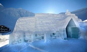 Din nou în top! Hotelul de Gheaţă de la Bâlea Lac, printre cele mai frumoase atracţii turistice din lume