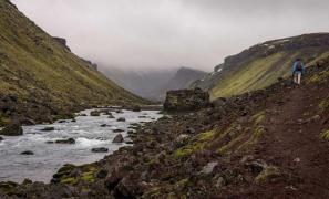 O femeie s-a căutat pe ea alături de un grup de 50 de salvatori până la 3 dimineaţa