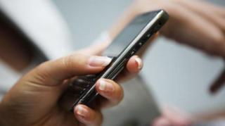 Stresul se tratează cu telefonul mobil. Aplicaţie dezvoltată de clujeni