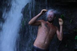 De un an de zile nu a mai făcut duş. La ce concluzie a ajuns