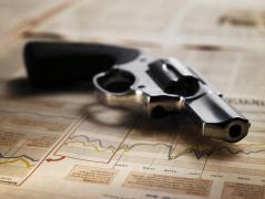 Un edil a fost împuşcat în spate! Starea lui este critică