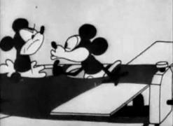 Inedit! Cuplul Mickey şi Minnie Mouse împlineşte 86 de ani