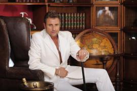 Cătălin Botezatu s-a întors acasă