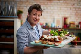 Simpaticul Jamie Oliver a împlinit 39 de ani! Iată câteva lucruri inedite despre bucătar