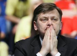 Crin Antonescu renunţă la COTROCENI!