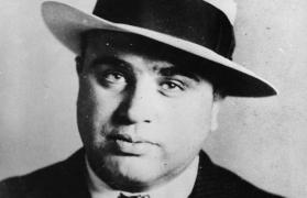 Aniversare: 82 de ani de la încarcerarea lui Al Capone. Gangsterul a avut și o latură milostivă. Află ce nu știai despre celebrul mafiot!