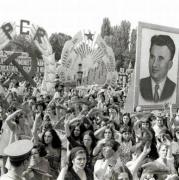 8 mai: Cum sărbătoreau românii ziua PCR