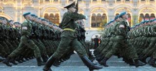 Ziua Victoriei: Criza din Ucraina păleşte în faţa paradei militare din Moscova