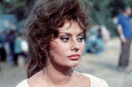 Şedinţe foto fără Photoshop! Cum arătau şi cum pozau divele de altădată