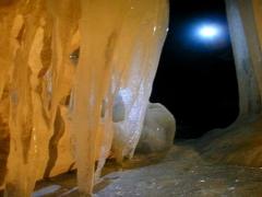 În România a fost descoperit SINGURUL loc din lume în care viaţa rezistă după un atac nuclear