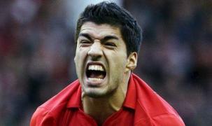 O mușcătură de NOUĂ ETAPE! Suarez, pedepsit de FIFA
