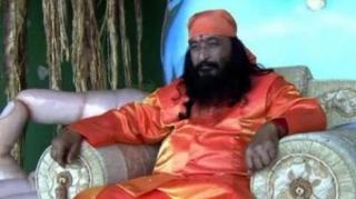 Misterul unui GURU! Nu se ştie dacă e viu sau mort.  Acum e ţinut la frigider!