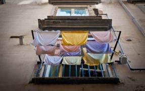 Lege nouă pentru rufele de pe sârmă!