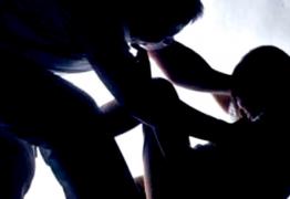 CUTREMURĂTOR! O româncă însărcinată a fost bătută şi violată de doi militari americani