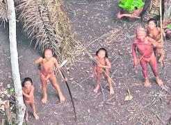 Cum este posibil aşa ceva?! Un trib din Amazon NU a ştiut că există şi alţi oameni pe Planetă