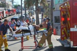 "Era sânge peste tot"! Un înotător, muşcat de un rechin Marele Alb