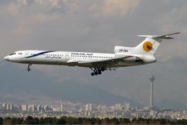Breaking News! Un avion de pasageri s-a PRĂBUȘIT în Iran!