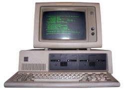 12 august 1981, ziua care a schimbat lumea! 33 de ani de la PRIMUL COMPUTER