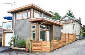 Cea mai bună soluţie pentru tineri! O casă de 46 mp chiar în curtea părinţilor