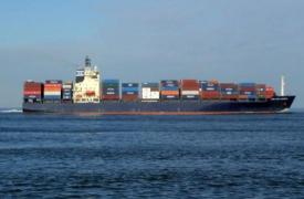 Treizeci şi cinci de persoane, inclusiv un mort, descoperite într-un container