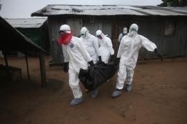 EBOLA, răspândire EXTREM DE RAPIDĂ! Toate regiunile din Liberia sunt afectate